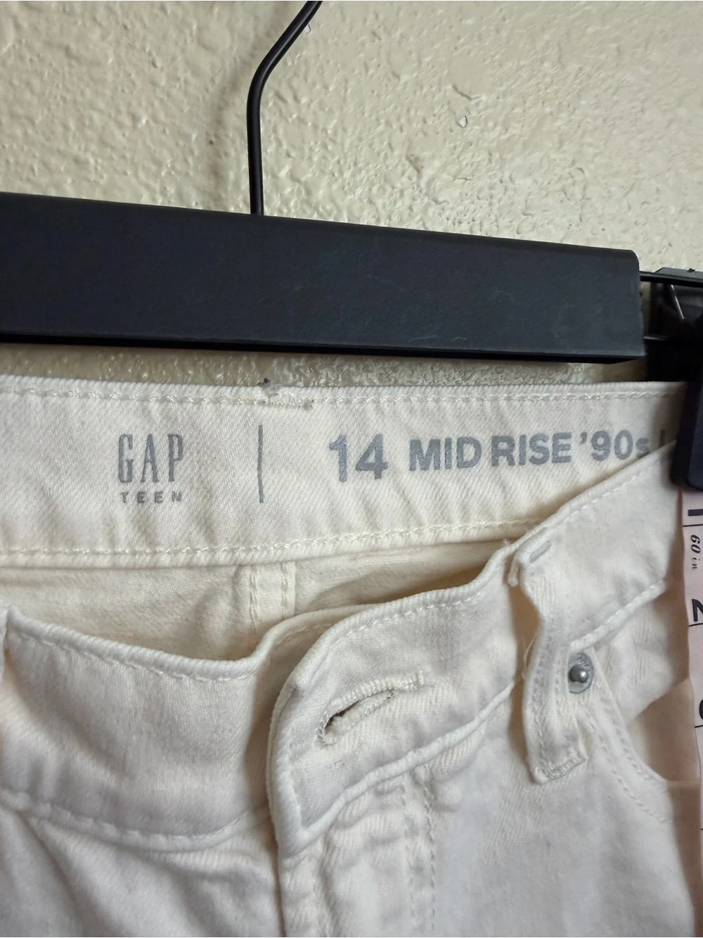 GAP teen girls  Mid-Rise 90s Cream Jeans - Size 14